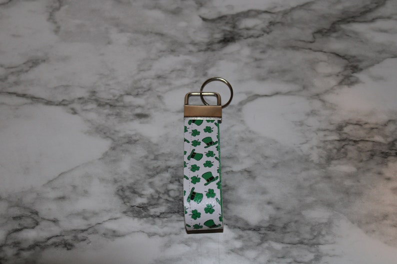 Personalized Gifts National Holiday Patrick/'s Day Faux Leather Key Fob Keychains St Gifts for Her Gifts for Him