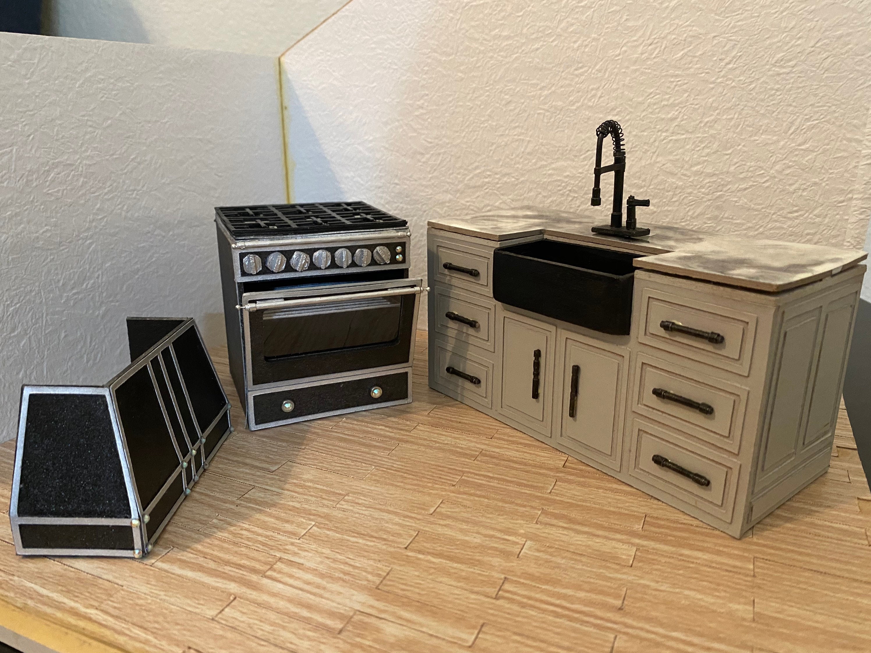 Miniature Dollhouse 1/12 scale. Kitchen set oven/stove hood Etsy