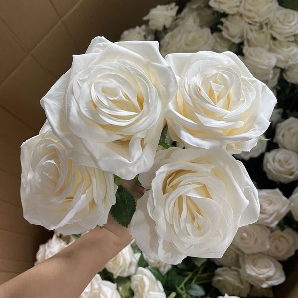 Hochwertige 10 Stück Französische Elfenbein Rosen Künstliche Blumen Weiße Rosen für Hochzeitssträuße Party Mittelstücke Home Office Dekoration