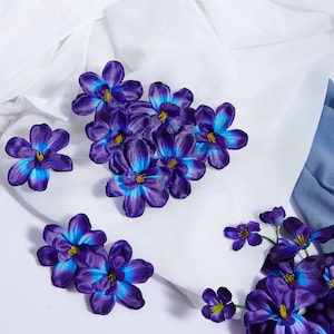 50pcs Artificial Orchids Flower Head Blue and Purple Cymbidiums Hybridum Galaxy Orchids Real Looking Artificial Flowers Wholesale
