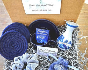 Artisan Gift Bundle, As Shown...Vintage Cobalt Blue Collection , Hand-Signed Mexican Pottery Vase