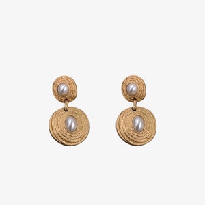 Golden hoop in pearl, Morden design earrings, Vintage design, 18k Gold Twist Earrings, Croissant Hoops, French Hoops image 4