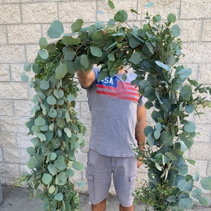 Fresh Eucalyptus Garland // Natural Silver Dollar & Seeded Eucalyptus Combo Garland // Wedding Garland // Real Fresh Greenery Garland