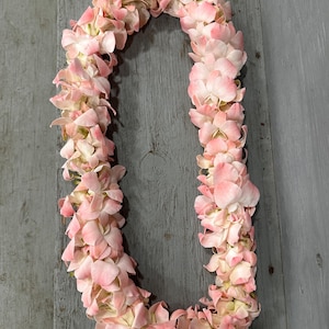 Fresh Blush Pink  Orchid Lei - Double Thickness - Handmade Orchid Lei -  Fresh Hand Crafted Orchid Leis - Graduation Leis