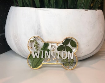 personalized pressed flower dog tag for dogs, custom pet ID tag for cats, new puppy gift, girl dog accessories, botanical dog collar tag