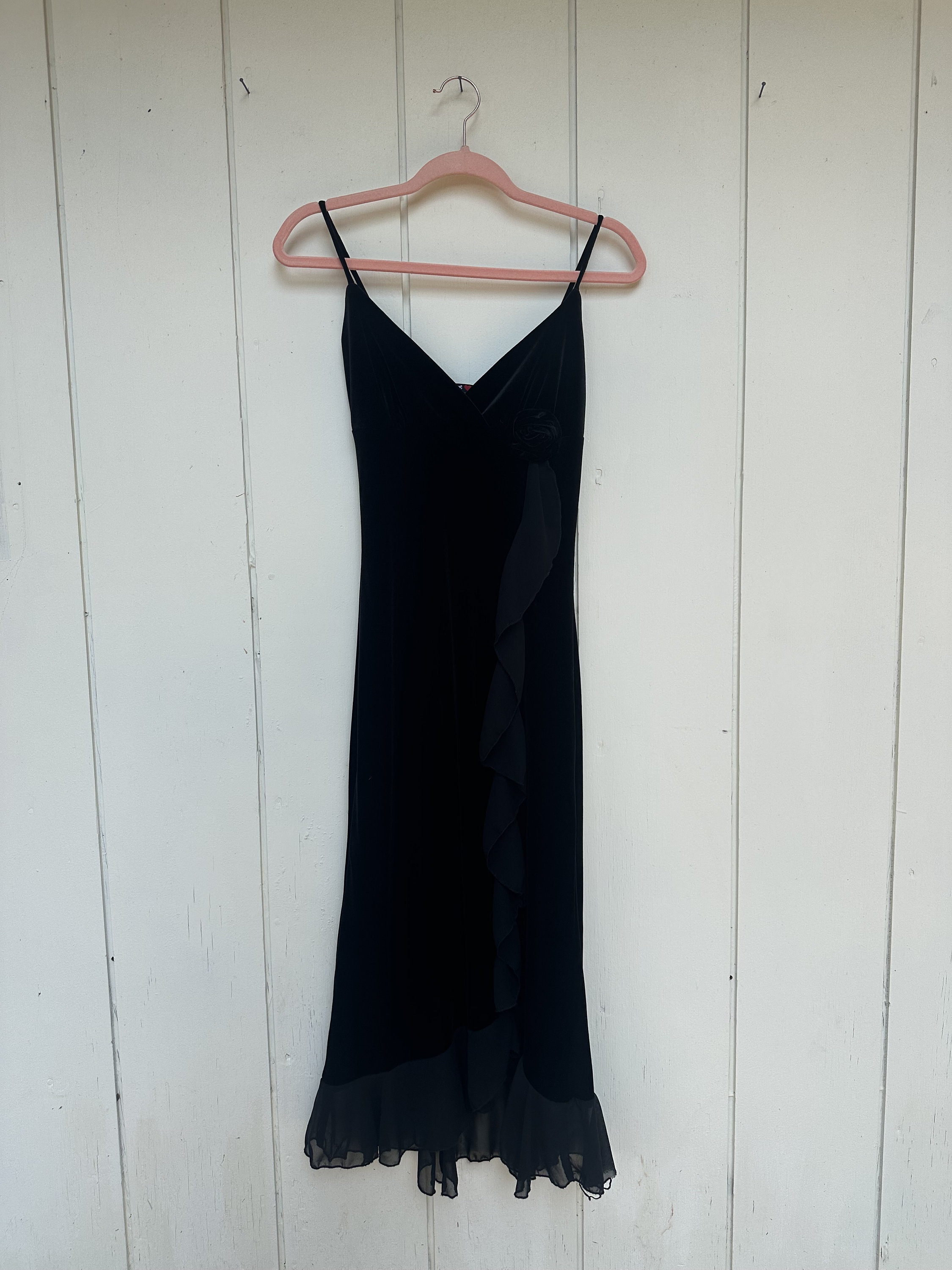 Vintage 90s Black velvet ruffle maxi dress (L)