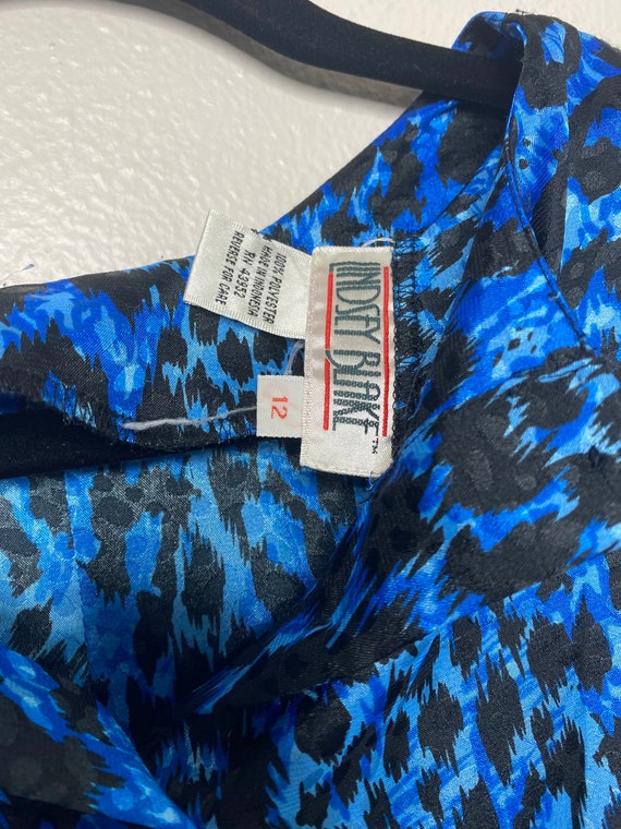 80s Vintage Blue Leopard Silky Top - image 6