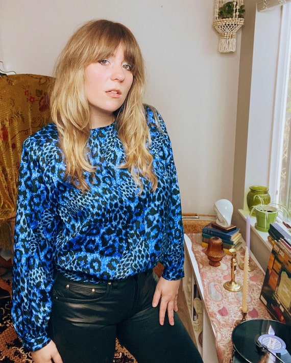 80s Vintage Blue Leopard Silky Top