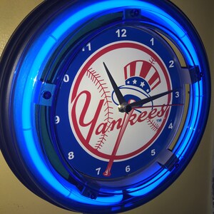 New York Mets ** Baseball Bar Man Cave Blue Neon Clock Advertising Sign
