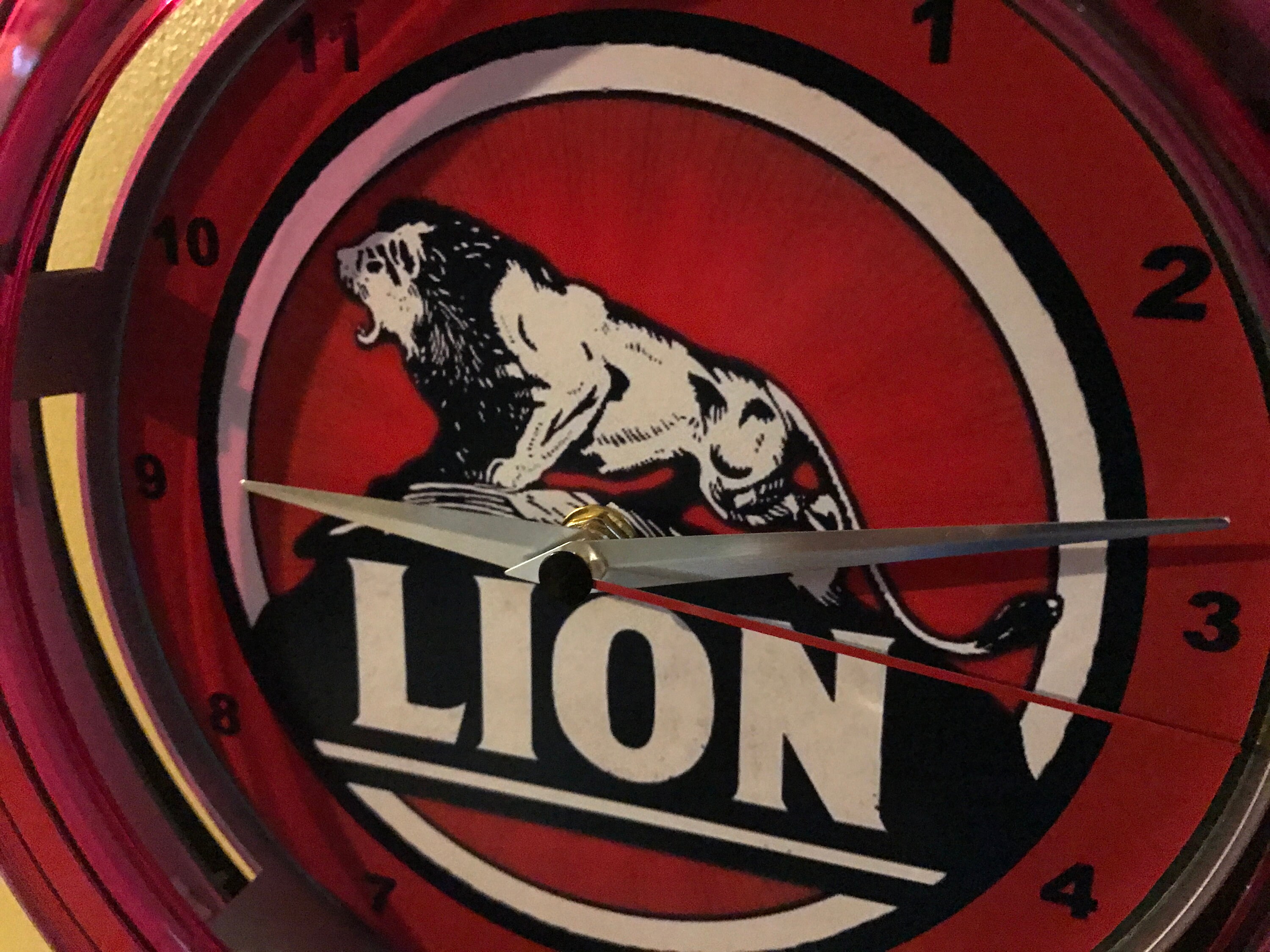 Lion Oil Gas Service Station Garage Vintagestyle Man Cave Etsy