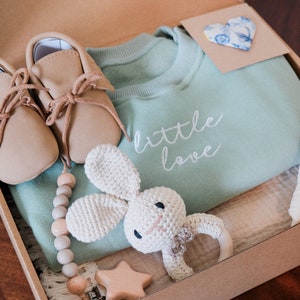 Baby Gift Box, Gender Neutral Baby Gift Set, Baby Shower Gift Box, Newborn Gift Box, Welcome Baby Gift Set, Baby Gift, Little Love Romper