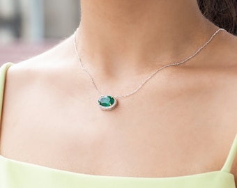 NATURAL Emerald and Diamond Necklace in 14K White Gold - Solid Gold - Cable Chain - High End Jewelry - White Round Diamonds - Waterproof