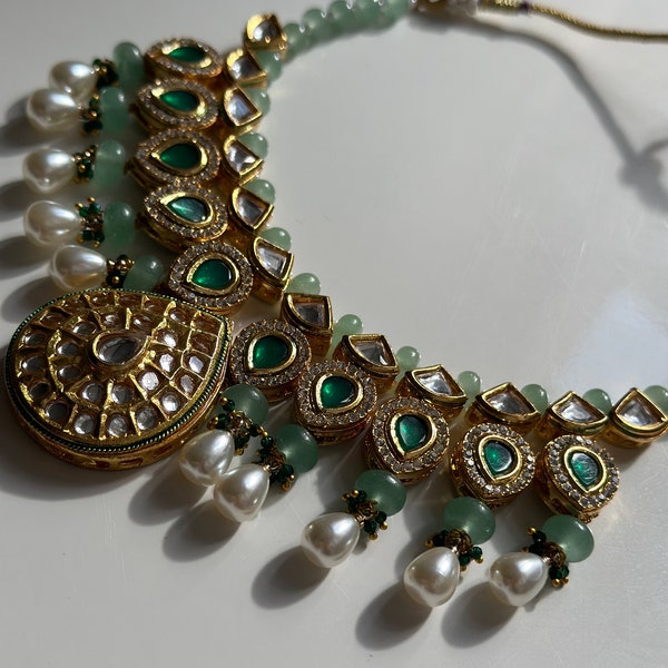 Emerald kundan choker set. Jade emerald beaded AD diamonds kundan choker set. Polki kundan choker set. Pearl kundan choker. Bollywood style.