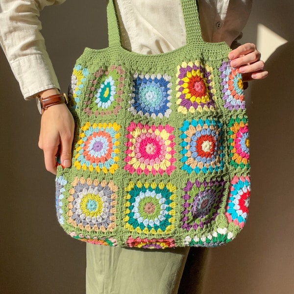 Crochet XL sac fourre-tout vert, sac fourre-tout carré Floral Grandma, sac à bandoulière fleur de coton, sac en coton Boho, Cadeau pour Noël, Rétro