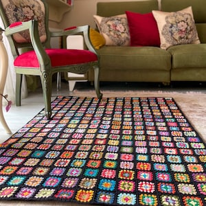 Crochet retro rug, Decorative granny rug, Granny square carpet, Fireplace decor, Homemade retro kilim, Christmas decor, Gift for mom, Carpet