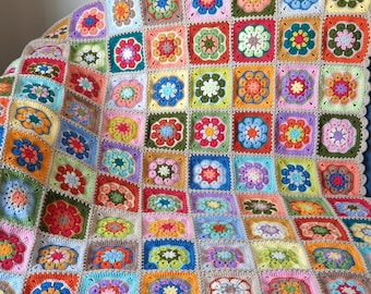 Gehaakte deken Afrikaanse bloemen, vintage stijl coquilledeken