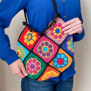 Crochet African flowers boho bag, black pom pom bag, vibrant colored festival bag, retro chic crossbody bag, Valentine&#39;s gift, gift for her