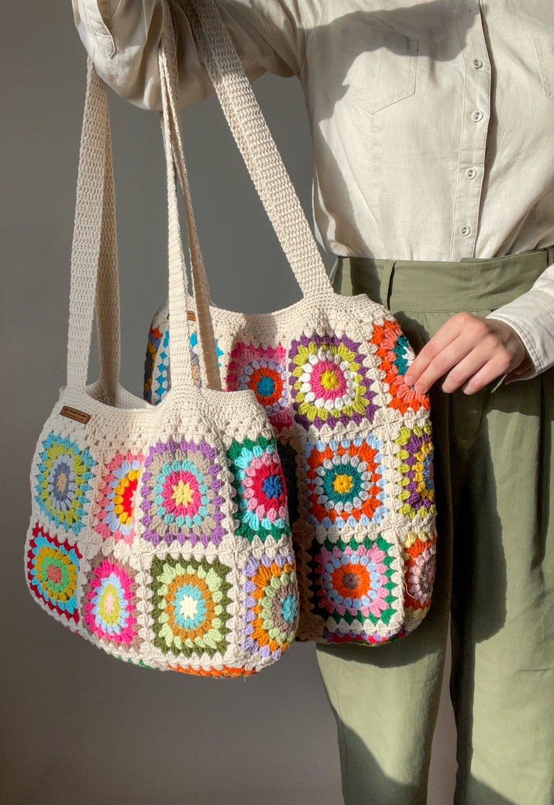 Crochet XL tote bag, Granny square shoulder bag, Cotton lined large tote bag, Retro floral afghan shoulder bag, Boho purse, Gift for mother image 4