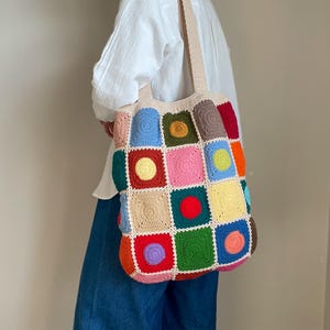 Crochet colorful circle granny square bag, large tote bag, chic laptop bag, stylish tablet bag, retro hippie festival bag, vibrant beach bag