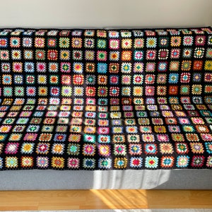 50"x65" Crochet decorative couch throw, Roseanne Conner's afghan, Granny square retro lap blanket, Decorative throw for patio chair, Ready