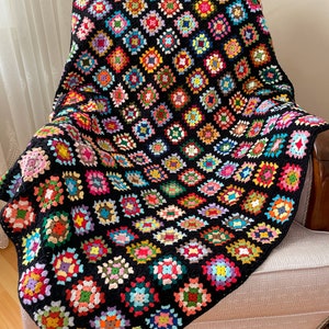 Decorative granny square couch throw, crochet family blanket, cotton large size afghan, cozy napping blanket, Roseanne blanket, gift for her