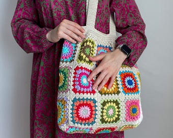 Crochet XL tote bag, Granny square shoulder bag, Cotton lined large tote bag, Retro floral shoulder bag, Boho purse, Gift for girlfried