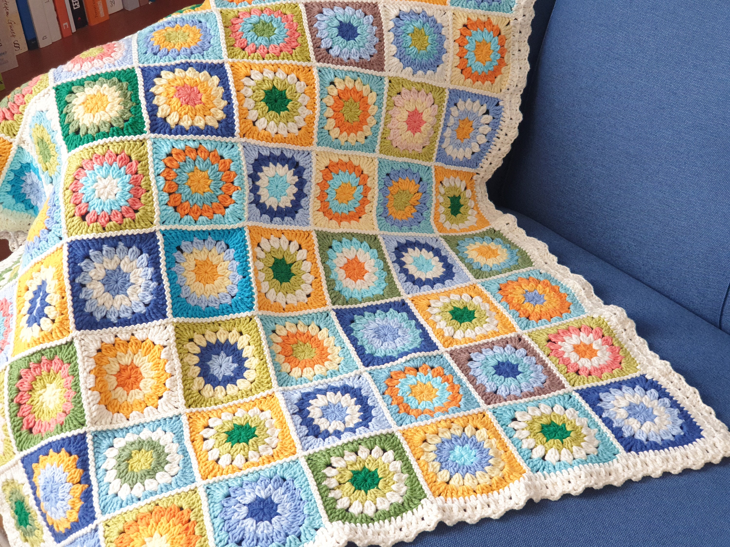 How Many Granny Squares To Make A Blanket