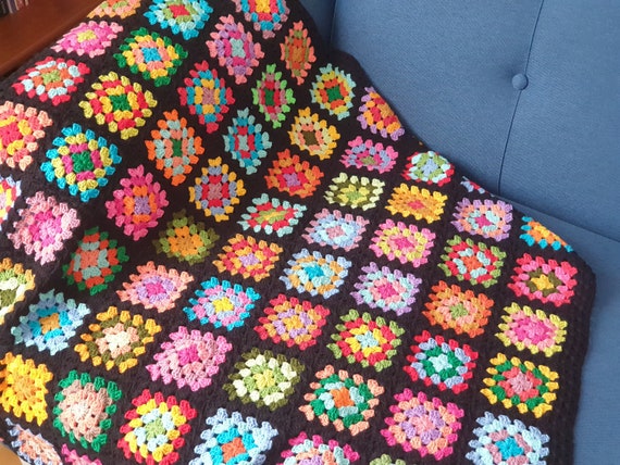 Granny Square Crochet Blanket - Multicolored  Crochet throw blanket,  Crochet throw, Granny square