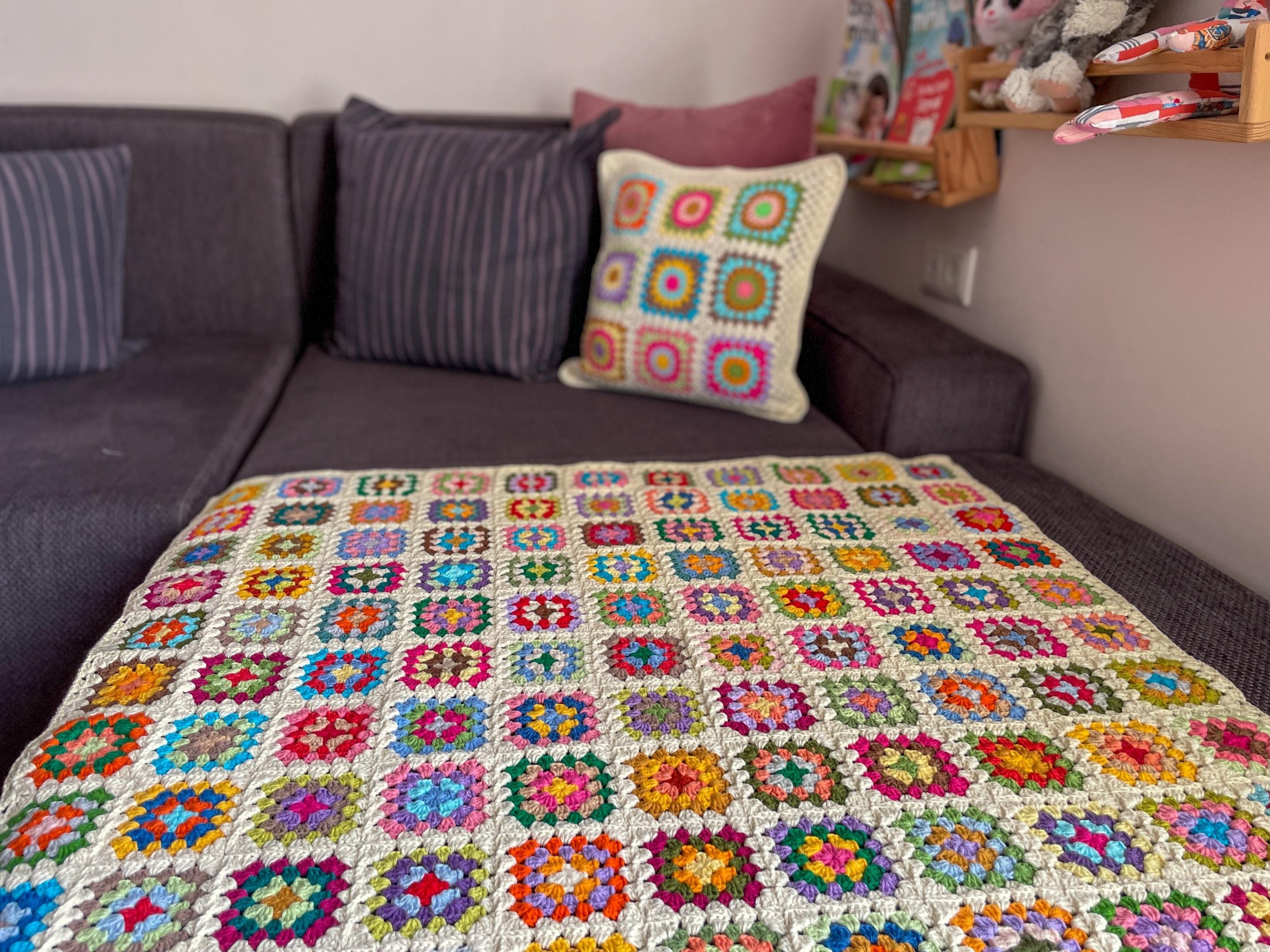Crochet Granny Square Decorative Blanket, Cream Trimmed Retro 