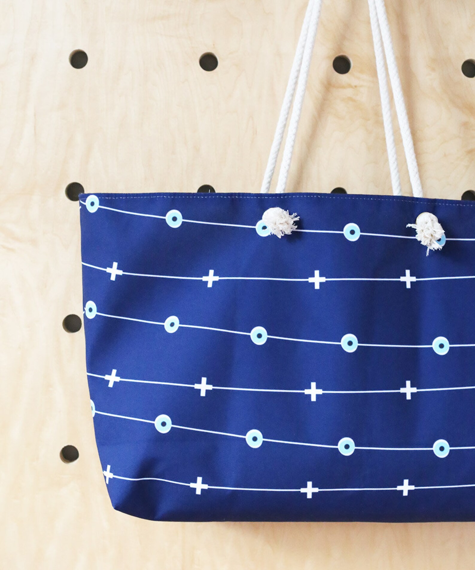 Beach Bag Evil Eye. main image 1
