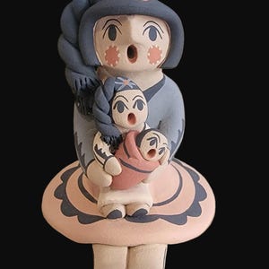 Braided Jemez Pueblo Pottery Storyteller w/Child and Papoose