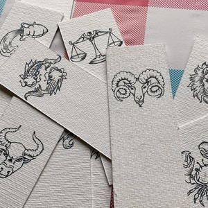 ZODIAC BOOKMARK, AESTHETIC Bookmark, Fantasy Bookmark With Zodiac Sign And Name For Every Occasions, Pretty Bookmark Zodiac Sign Gifts