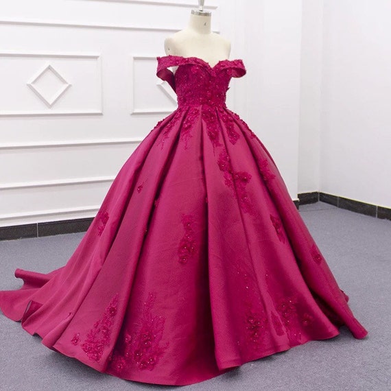 Pink full flair ball gown at Rs 15000 | Ball dress for women in Surat | ID:  2850864346797