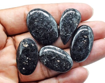 Golden Nuummite For Jewelry Making Supply Mix Shape Golden Natural Nuummite Loose Gemstone Cabochon Golden Nuummite Gemstone