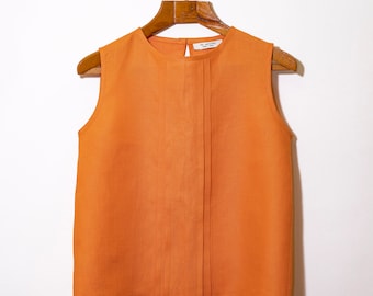 Linnetopp, Elegant damblus, Ärmlös blus, Naturkläder, Skräddarsydda kläder, Måttbeställd service