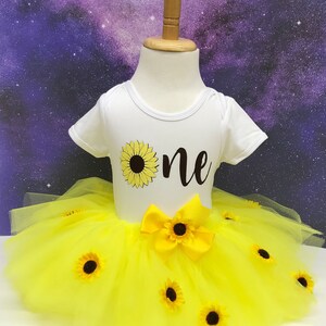 Birthday Tutu Outfit, First Birthday, Sunflower Tutu, Birthday Girl Tutu, 1st Birthday tutu, Tutu Dress, Birthday outfit, Baby Girl,
