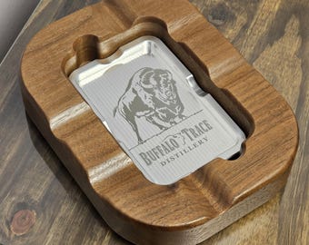 Bandeja personalizada para charutos em alumínio billet e nogueira com gravação - Design personalizado ou Buffalo Trace
