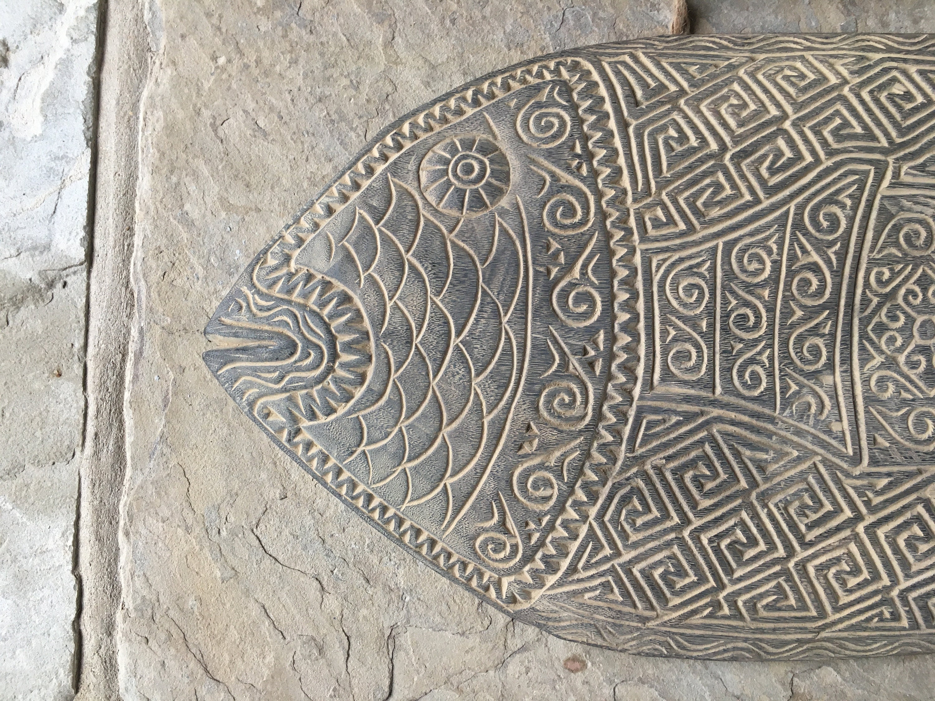 Talla de pescado de madera indonesia tallada a mano en el | Etsy