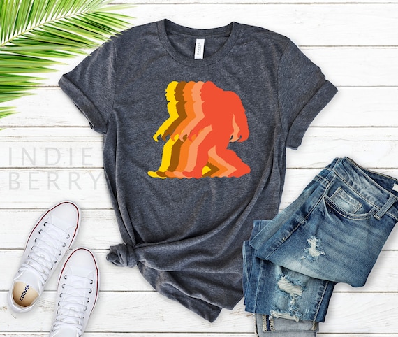 Vintage Bigfoot Shirt, Sasquatch, Big foot T-shirt, Cool Yeti Colorful Retro Sasquatch Clothing