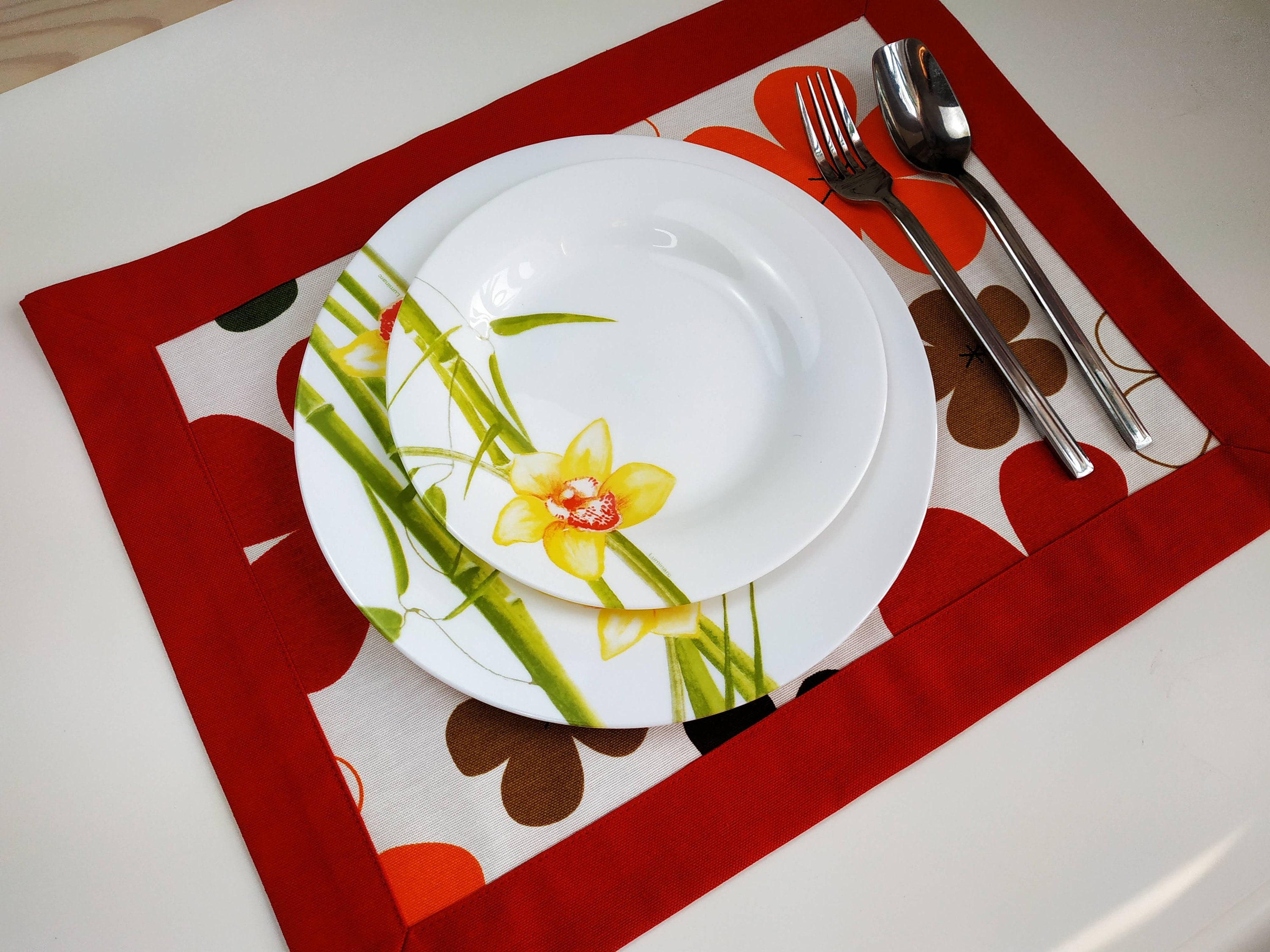 Red placemats set of 4 or 2 doublesided placemat with Etsy