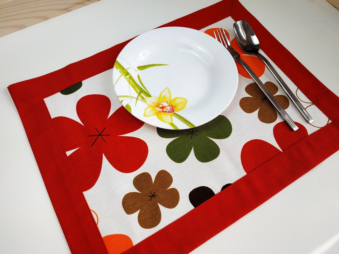 Red placemats set of 4 or 2 doublesided placemat with Etsy