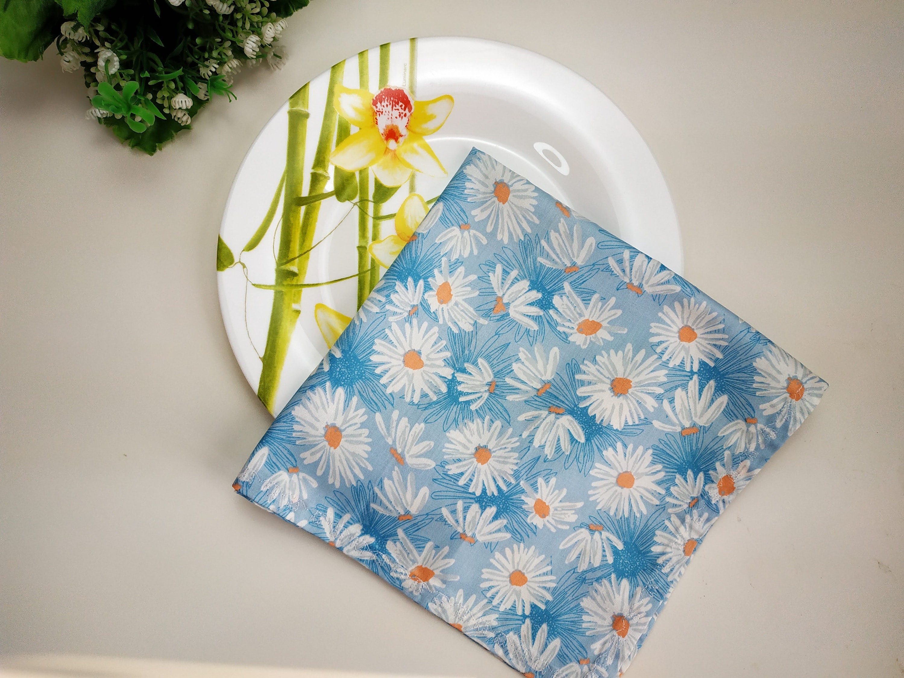 Flowers cloth Napkins Set of 2 4 6 floral dinner Etsy