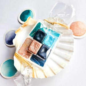 Ocean artisanal watercolor kit 4x half pan