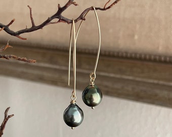 Modern Black Tahitian Pearl Earrings 14K Gold filled or Silver Hawaiian High quality Best seller