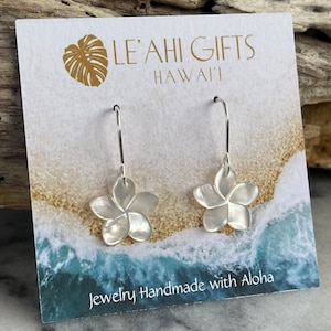 Hawaiian White Plumeria Mother of pearl Silver or Gold earrings, Wedding Earrings, Bridal Jewelry, Bridesmaid Earrings