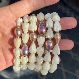 Pikake Baroque Edison pearl stretchy bracelet Hawaiian