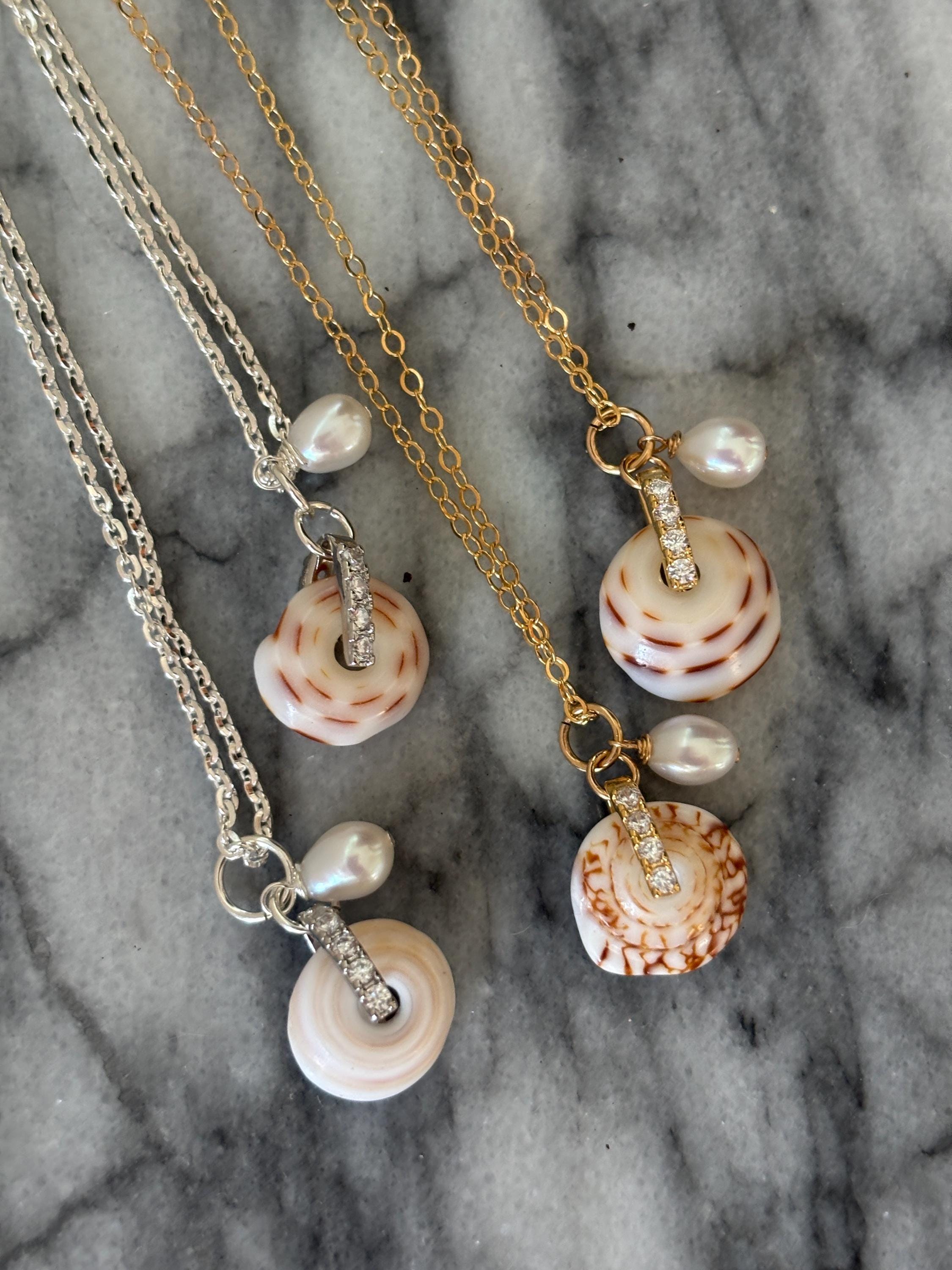Hawaiian Large Puka shell necklace in gold or Silver