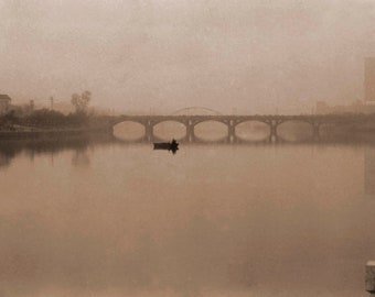 Boatman of the Yi Wu River, Yi Wu, Southern China