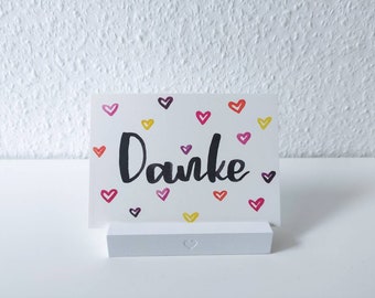 Bedankt / Danke | Leuke ansichtkaart met kleurrijke hartjes als bedankje