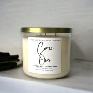 Venez | Bougie de soja parfumée au beurre de cacao et au cachemire : grande bougie à 3 mèches